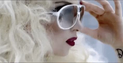 bad romance gif|Lady Gaga